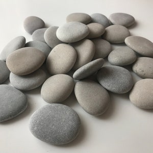 30 bellissime pietre da spiaggia modellate dal Mar Baltico Pietre di mare Dimensioni "1,4-1,6/3,5-4 cm" #Pietre di mare dal Mar Baltico, Forniture artistiche con ciottoli