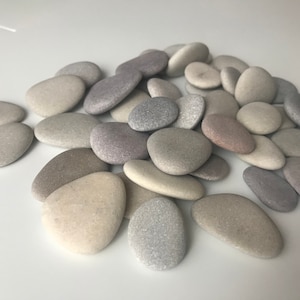 40 beautiful shaped beach stones from Baltic sea Sea stones Size&quot;1.0-1.4/2.5-3.7cm&quot;#Sea Stones From Baltic Sea,Pebble Art Supply ()