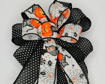 Happy Pumpkin with Polka-dots Halloween Wreath Bow