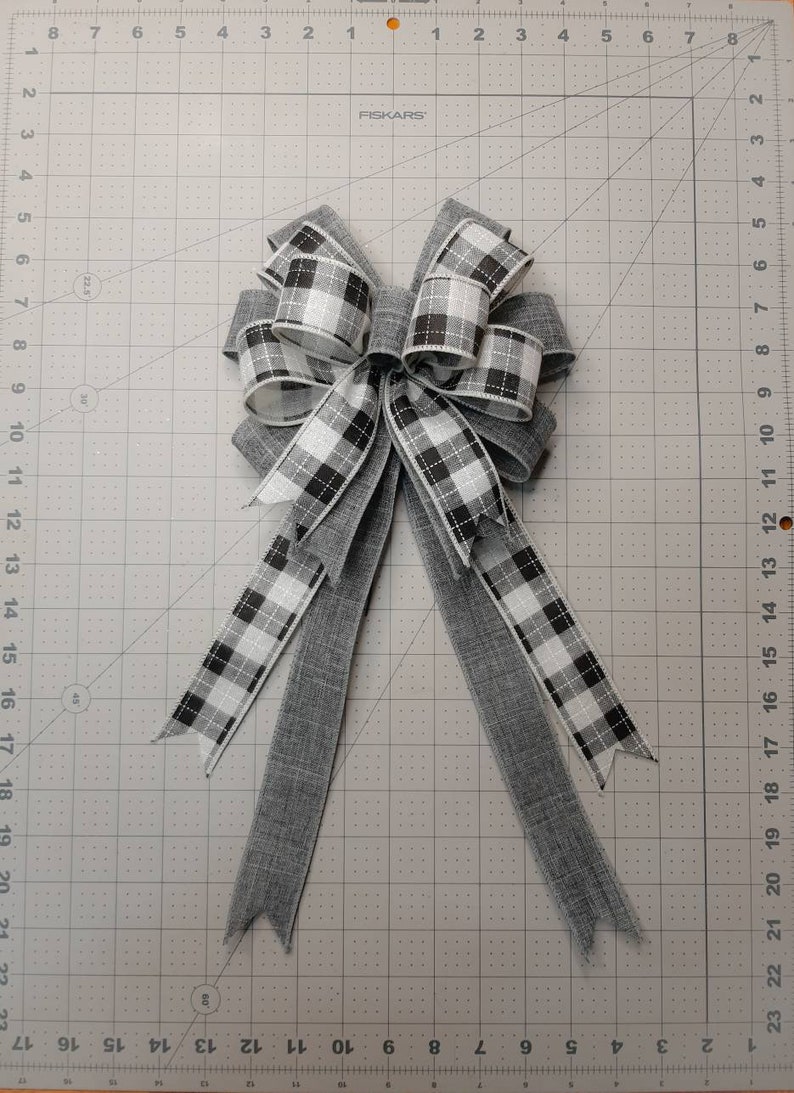 Wreath Bow Black and White Plaid Gray Linen Etsy