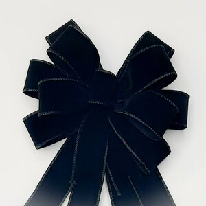 Black Velvet Bow, Christmas Bow, Wedding Bow, Size Small