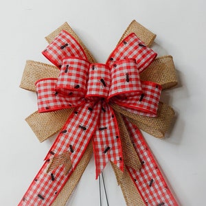 Picnic Ants on Red Gingham Check with Burlap, Size Small