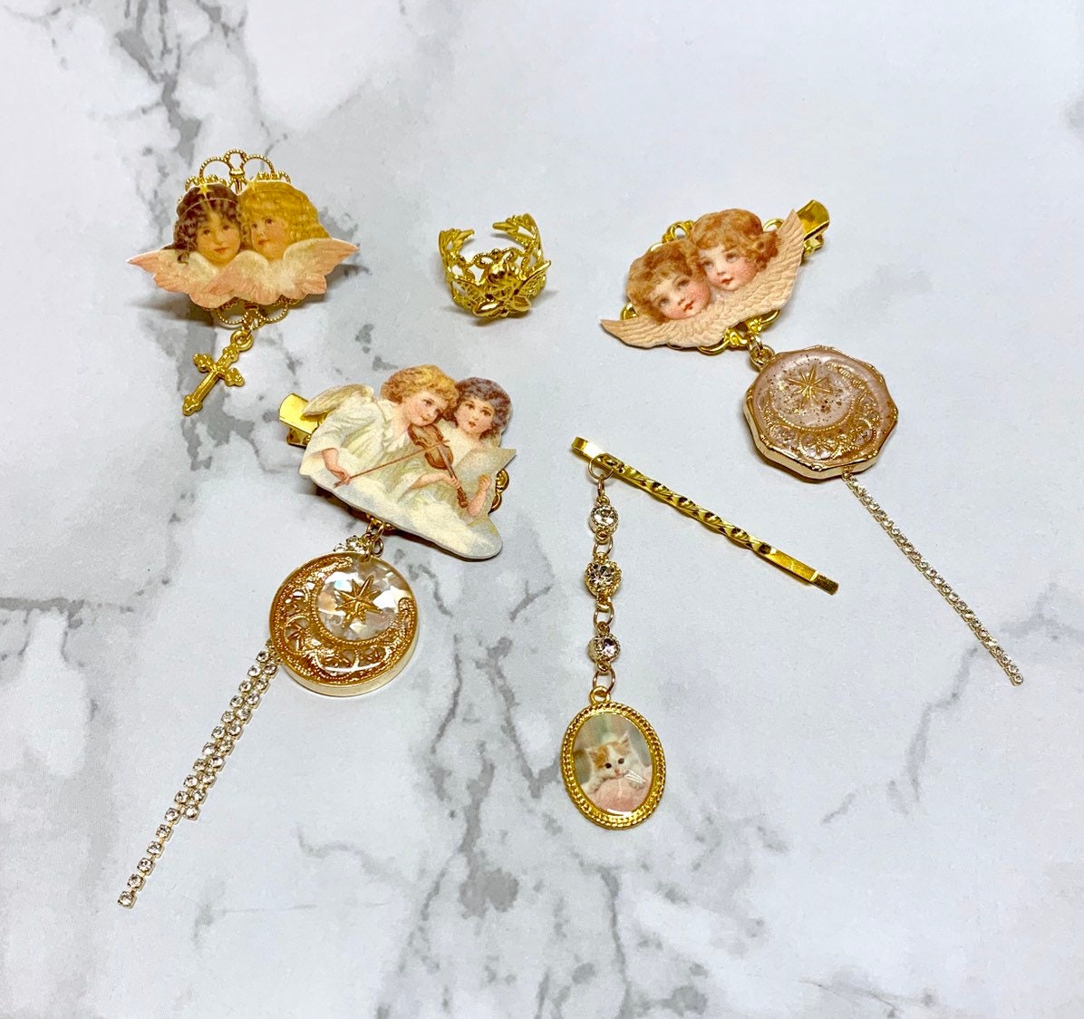 Soft Blessings Hair Clip Aesthetic Hair Pins With Moon Resin Pendants