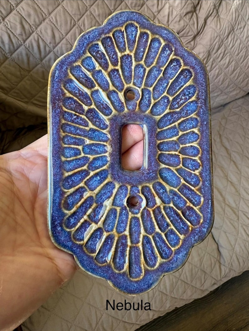 Handmade ceramic light switch cover bild 10