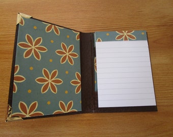 Small rectangular note pad, note book holders,brown,pink,printed paper,light,easy carry,removable pads,note taking pads,11.5cm x 9cm x 1.5cm