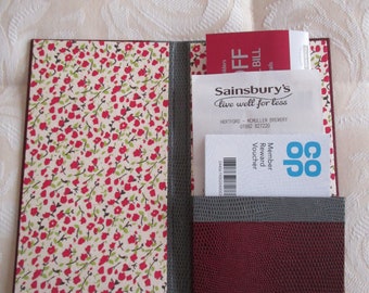 Small & thin folder to store vouchers, credit card receipts, receipts, red and grey, 1 expandable pocket, Japanese paper, patterned