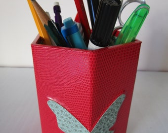 Declutter,large desk tidy container,pen,pencil,felt pen, ruler, scissors holder,cosmetics, keepsake,6 sides,hexagonal,red,green,butterflies,