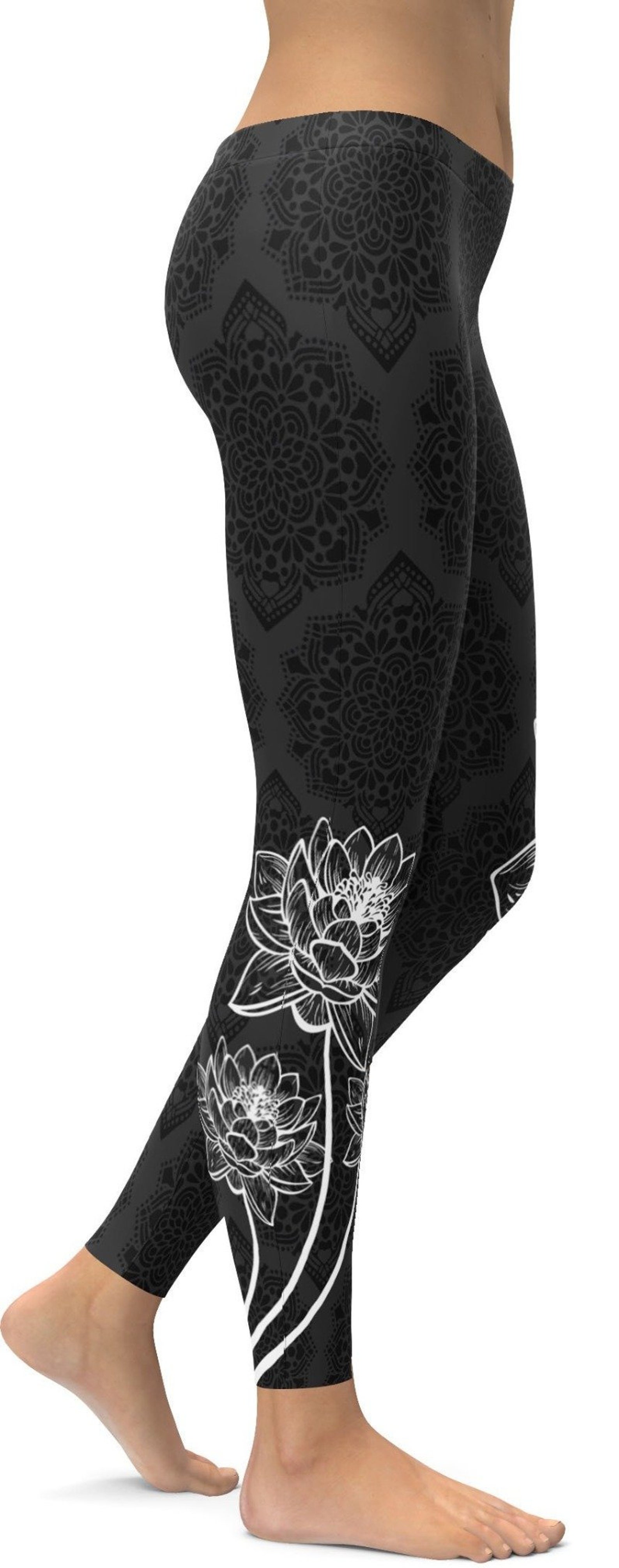 Golden Lotus Pattern Print Women Leggings