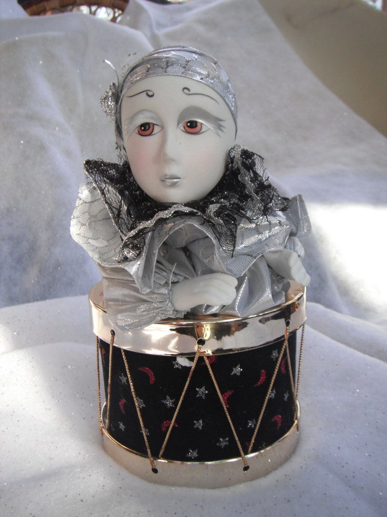 Swaying Jester Music Box Etsy