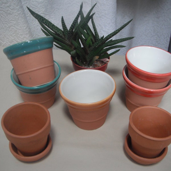 Small Glazed Ceramic pots (5), 2 Terracotta for CACTI