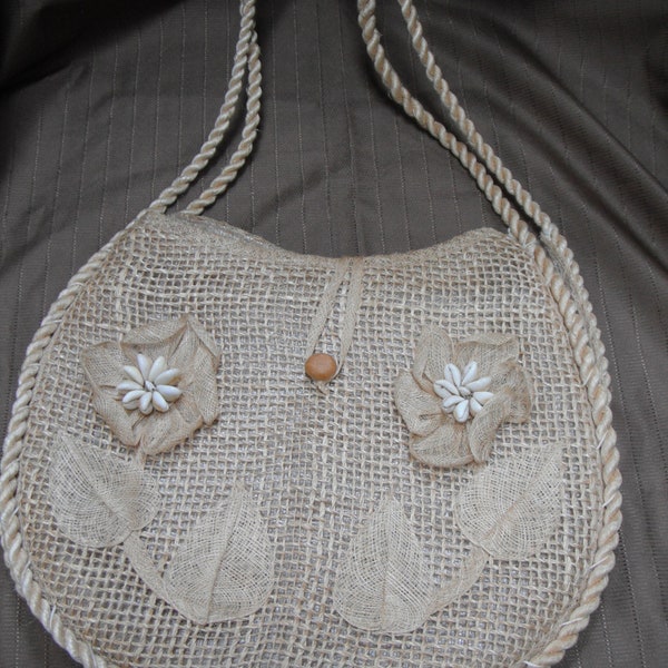Shell embelleished Natural fiber purse with artistry
