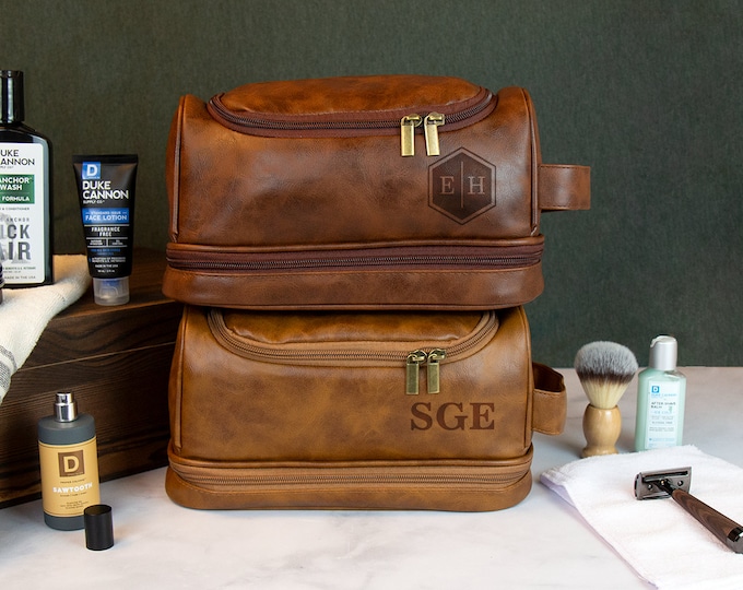 Personalized Travel Bag For Men, Custom Best Man Gifts For Groomsmen Dopp Kit, Faux Leather Hanging Toiletry Bag, Dopp Kits Personalized