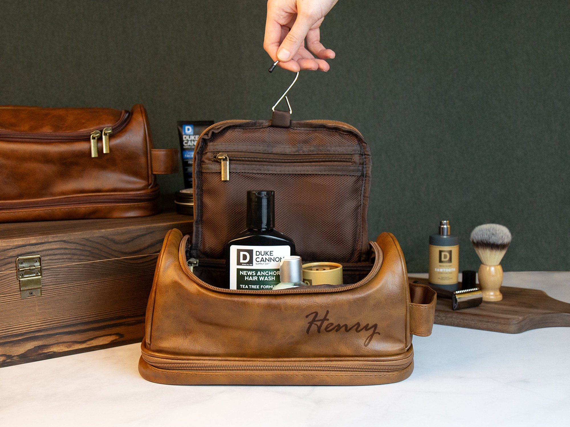 duke travel toiletries bag Toiletry Bag Personalized Gift for Him, Vegan Leather Travel Bag for Men,  Custom Dopp Bag, College Graduation Gifts for Guys