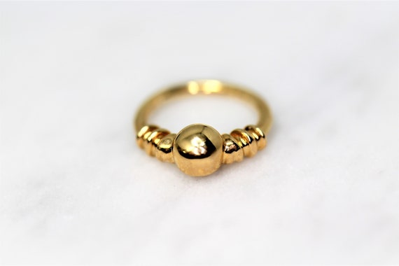14k Solid Yellow Gold Seamless Ring  With 2mm Fixed Bead 