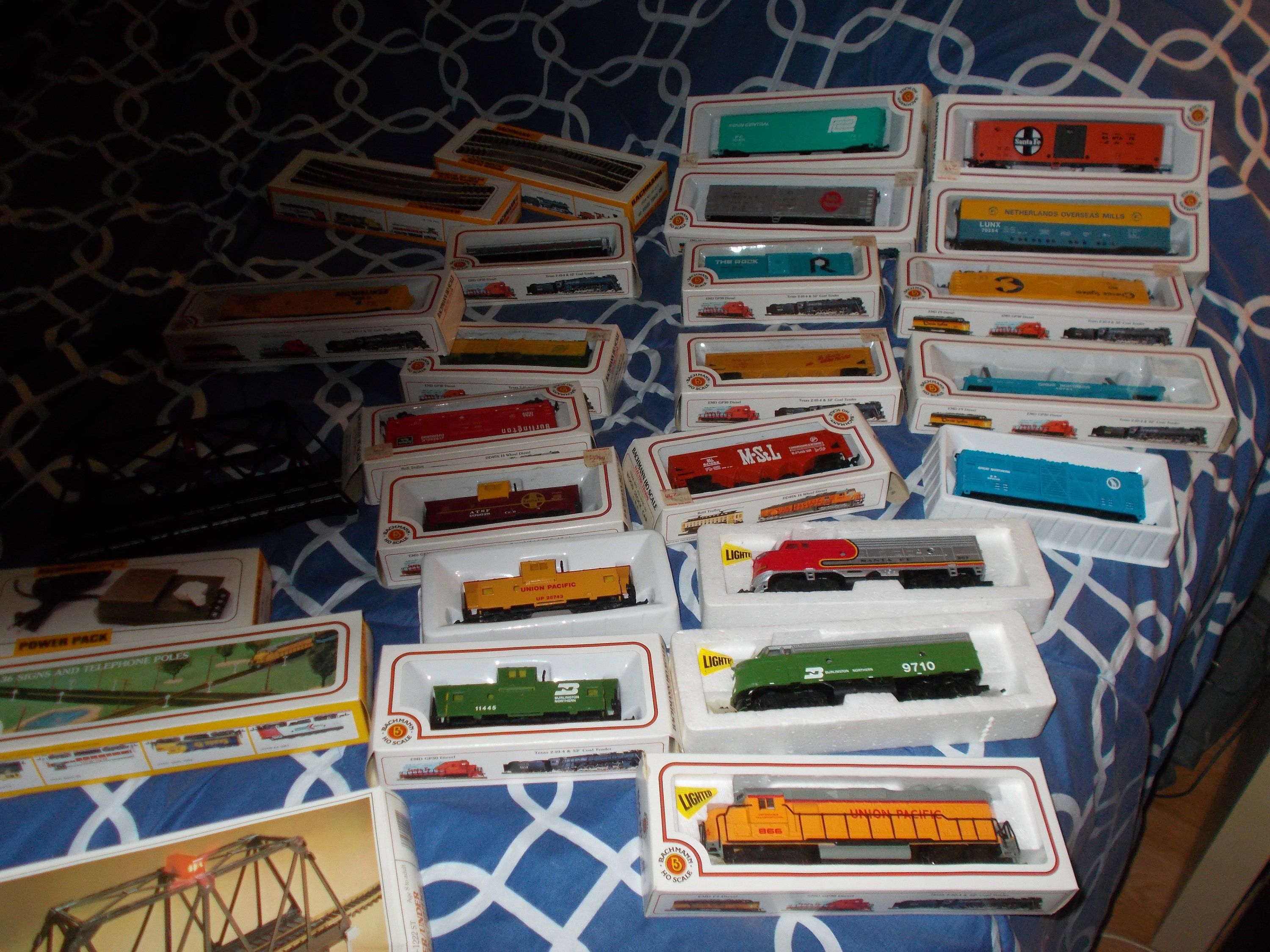 Ho Train Sets for sale Only 3 left at 65