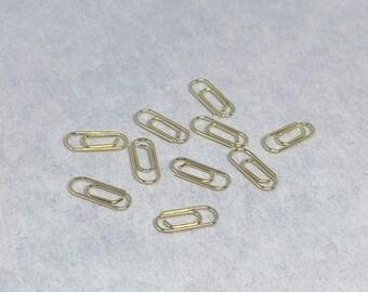 250 Per Pack 28mm Paper Clips Assorted Jot Multi Colored Coated 250 Per Pack 28mm Paper Clips Assorted Jot Multi Colored Coated