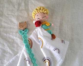 Crocheted muslin blanket with little prince