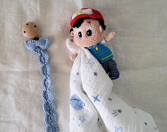 Crocheted muslin square with Sacha from Pokemon, ideal for a baby shower gift, newborn photoshoots, baby room decoration...