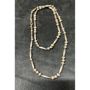 vintage beautiful Navajo sterling SILVER NECKLACE