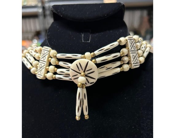 Hand Carved Bone Hairpipe Choker: Native Inspired Powwow Regalia