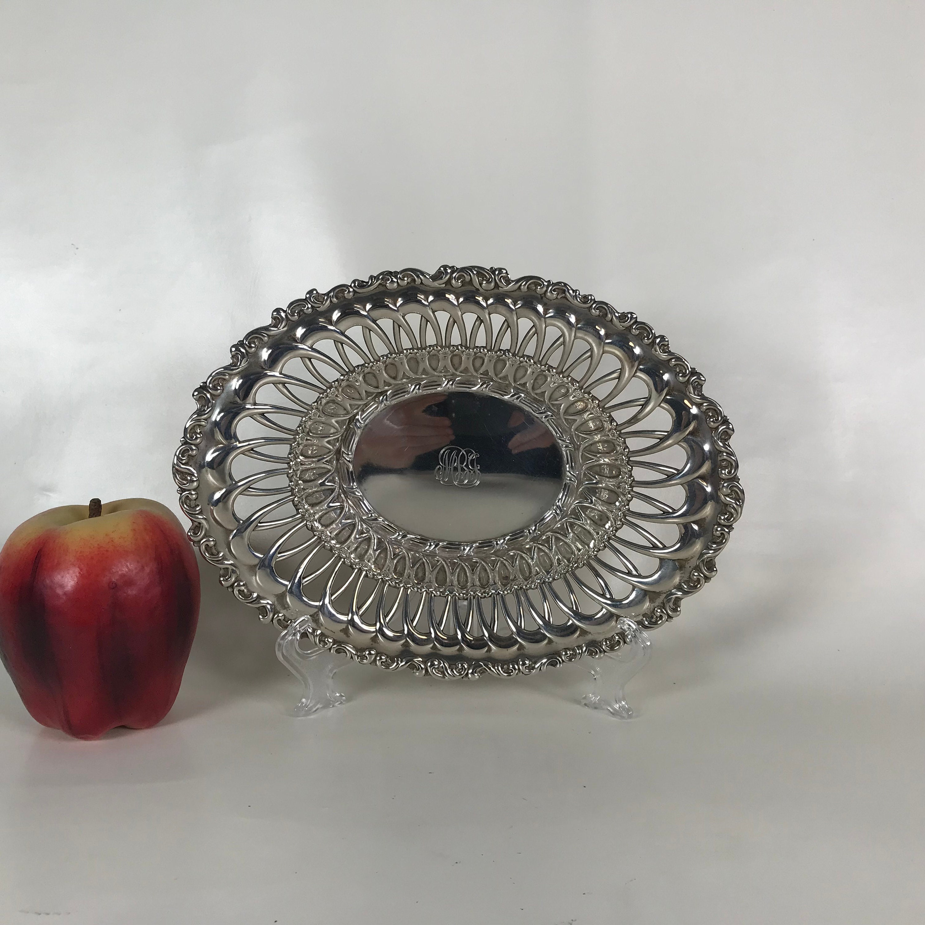 Louis XV by Whiting-Gorham Sterling Silver Candy Dish #3342 2  x 6 (#6404): Candy Servers