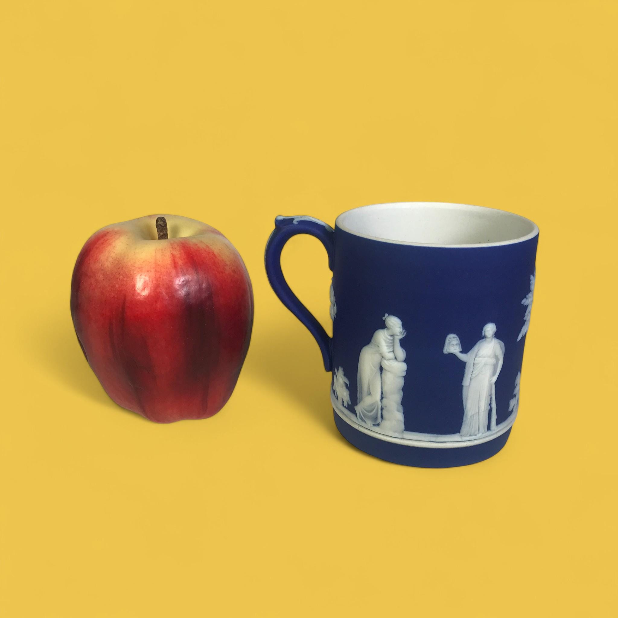 1900年頃 ウェッジウッド ダークブルー ジャスパーウェア マグカップ