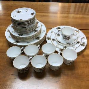 Royal Worcester 5 Piece Place Setting for 8 &quot;Dorcheste&quot; Fall Pattern