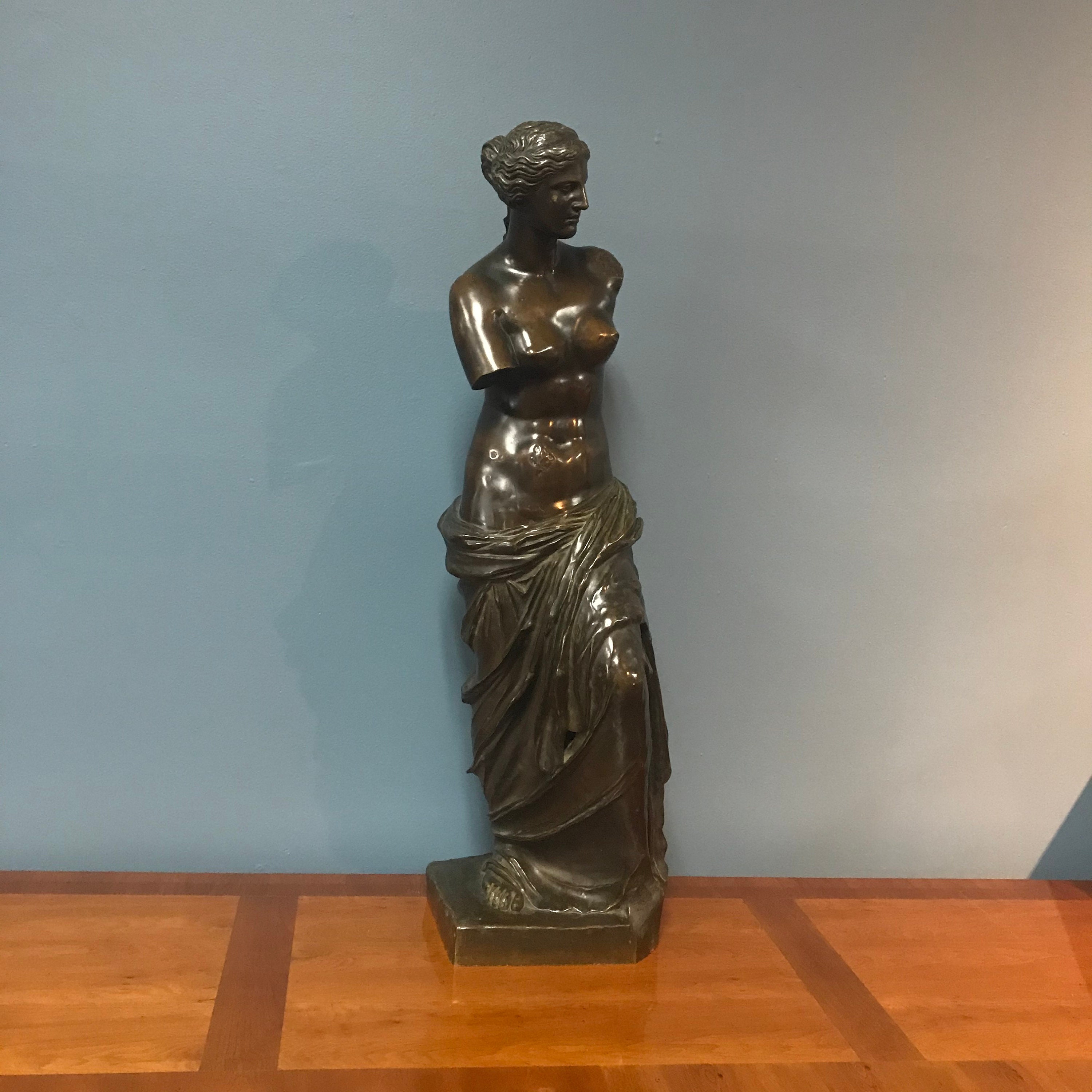 Gran busto de bronce del siglo 19 Venus de Milo -  España