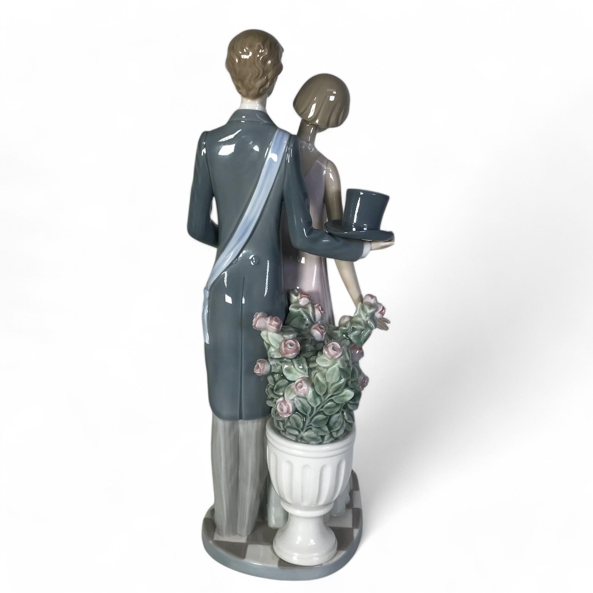 Large Lladro High Society Figurine #1430 - Etsy