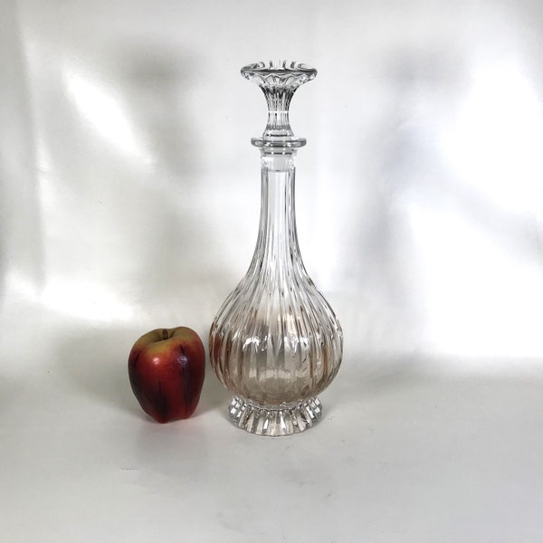 Mikasa Glass Park Lane Crystal Clear Footed Decanter