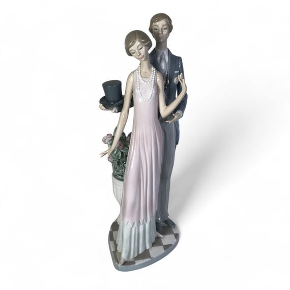 Large Lladro High Society Figurine #1430 - Etsy