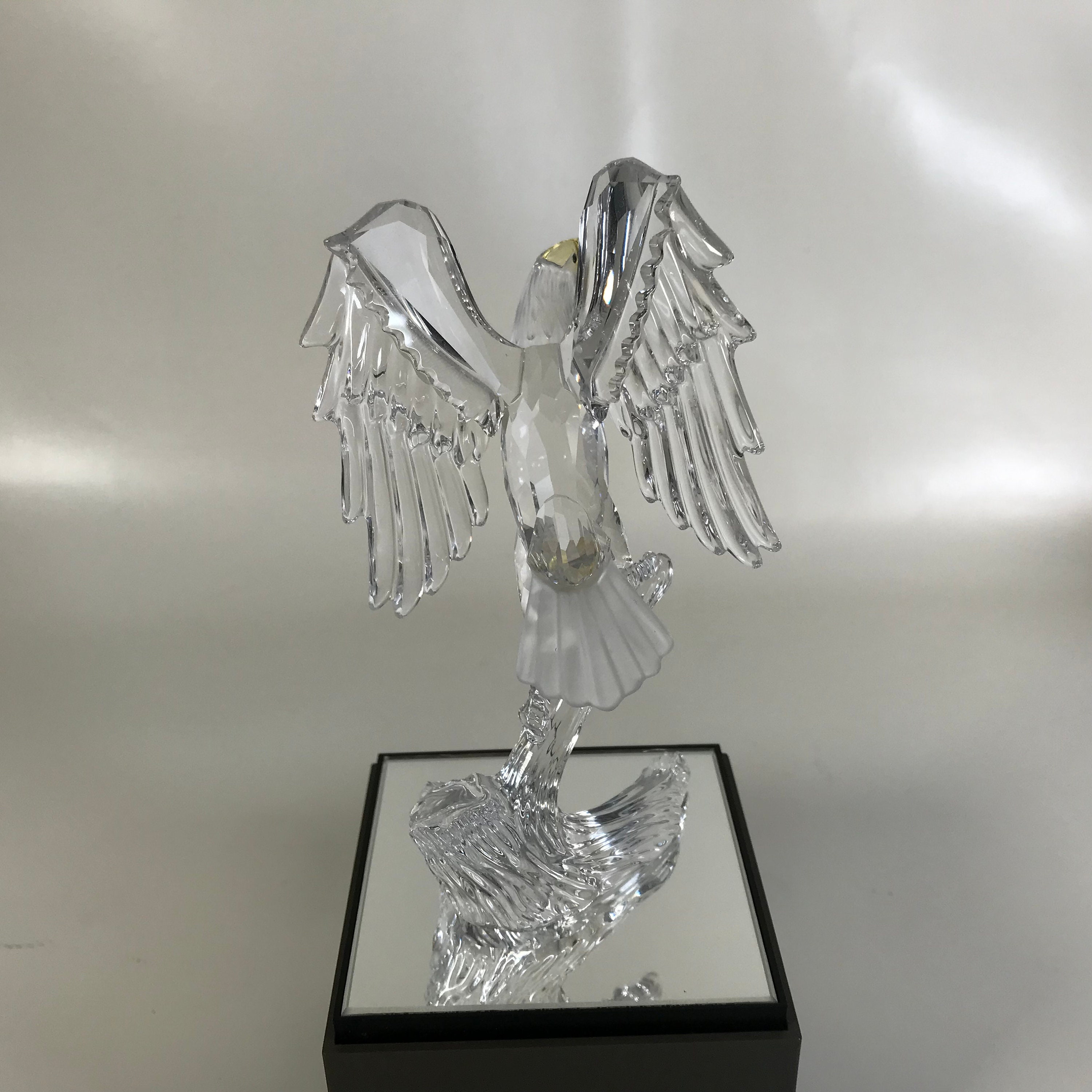 スワロフスキー ハクトウワシ 箱付き - Etsy 日本