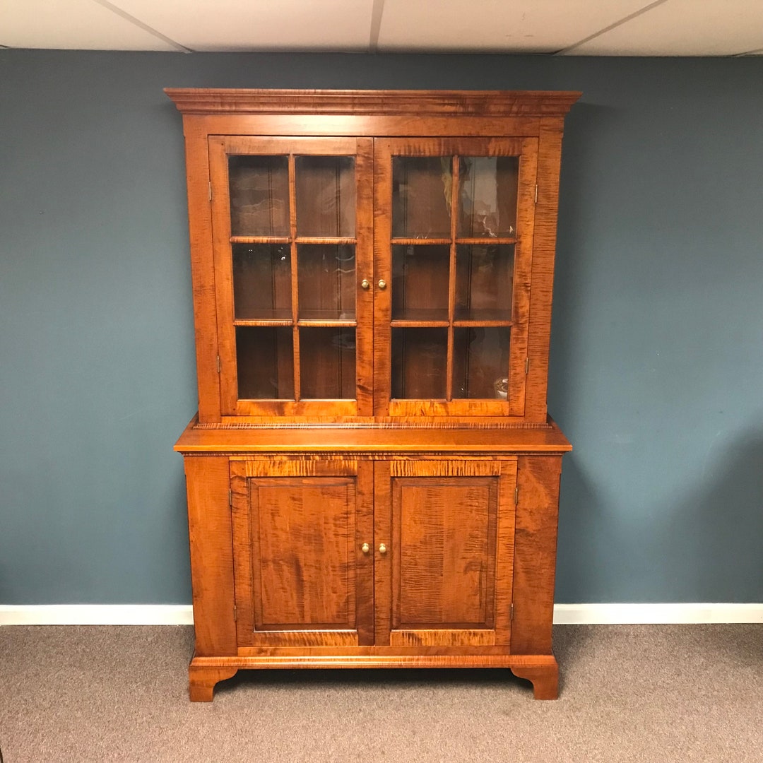 Eldred Wheeler Tiger Maple Stepback Cupboard Etsy