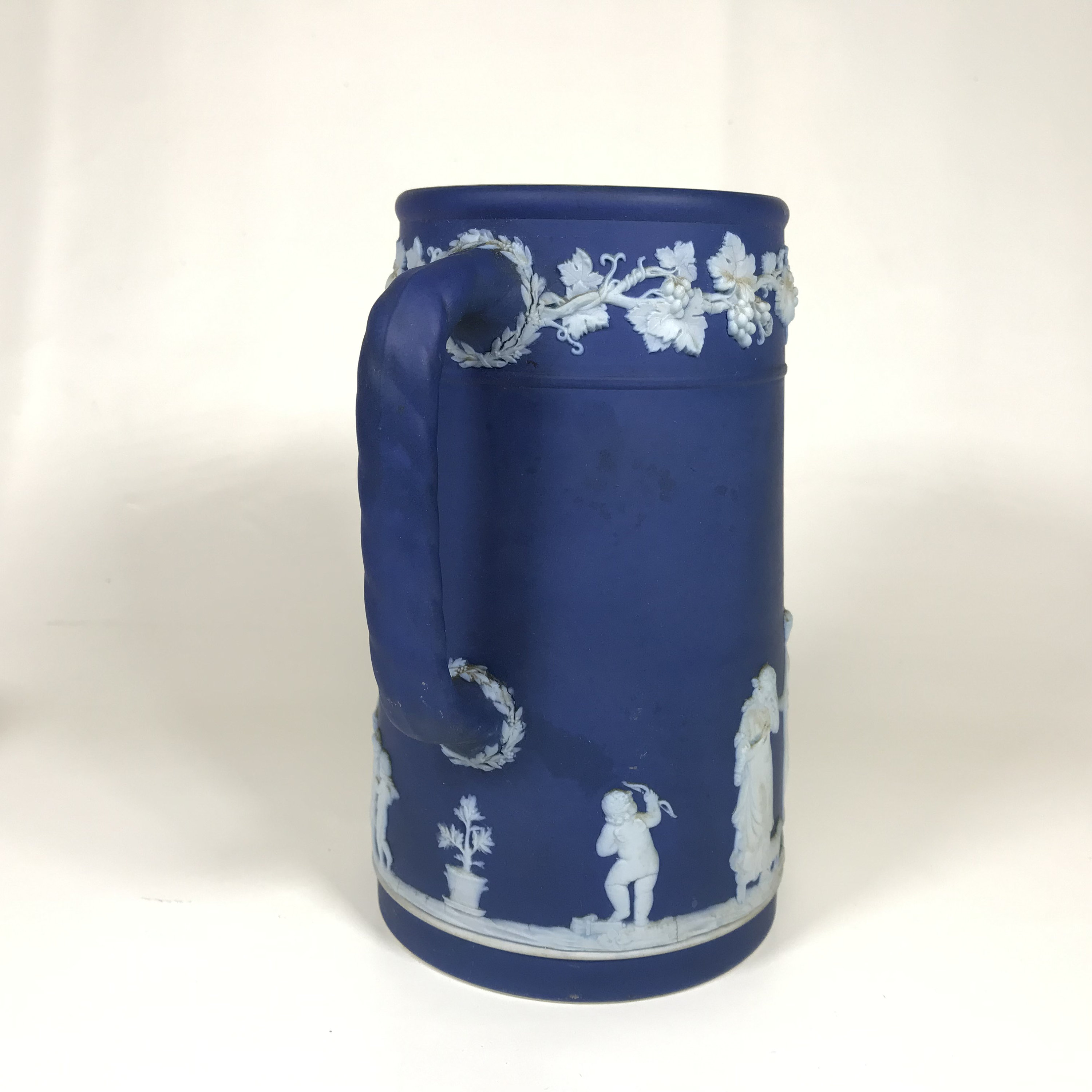 ウェッジウッド　1900年頃製造　ディップドブルー　ジャスパーウェア　ピッチャー ウェッジウッド 1900年頃製造 ディップドブルー ジャスパーウェア