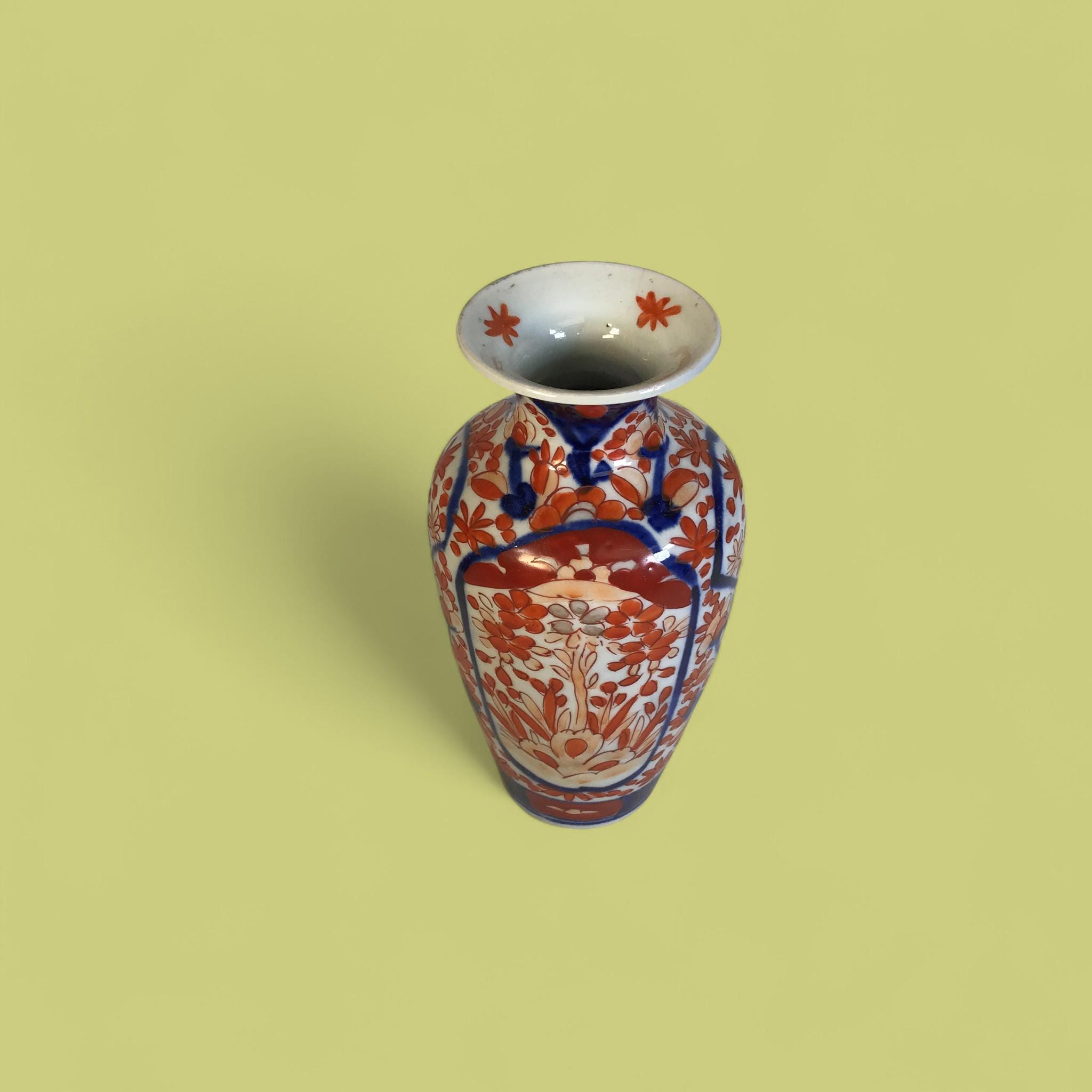 アンティークの伊万里焼花瓶 - Etsy 日本