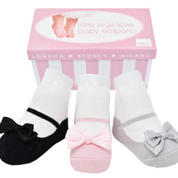 Baby Girl Socks that look like shoes- 0-12 Months -Anti slip-Soft Cotton - 3 Pairs - Baby Shower Gift - Gift Box - LITTLE PRETTIES