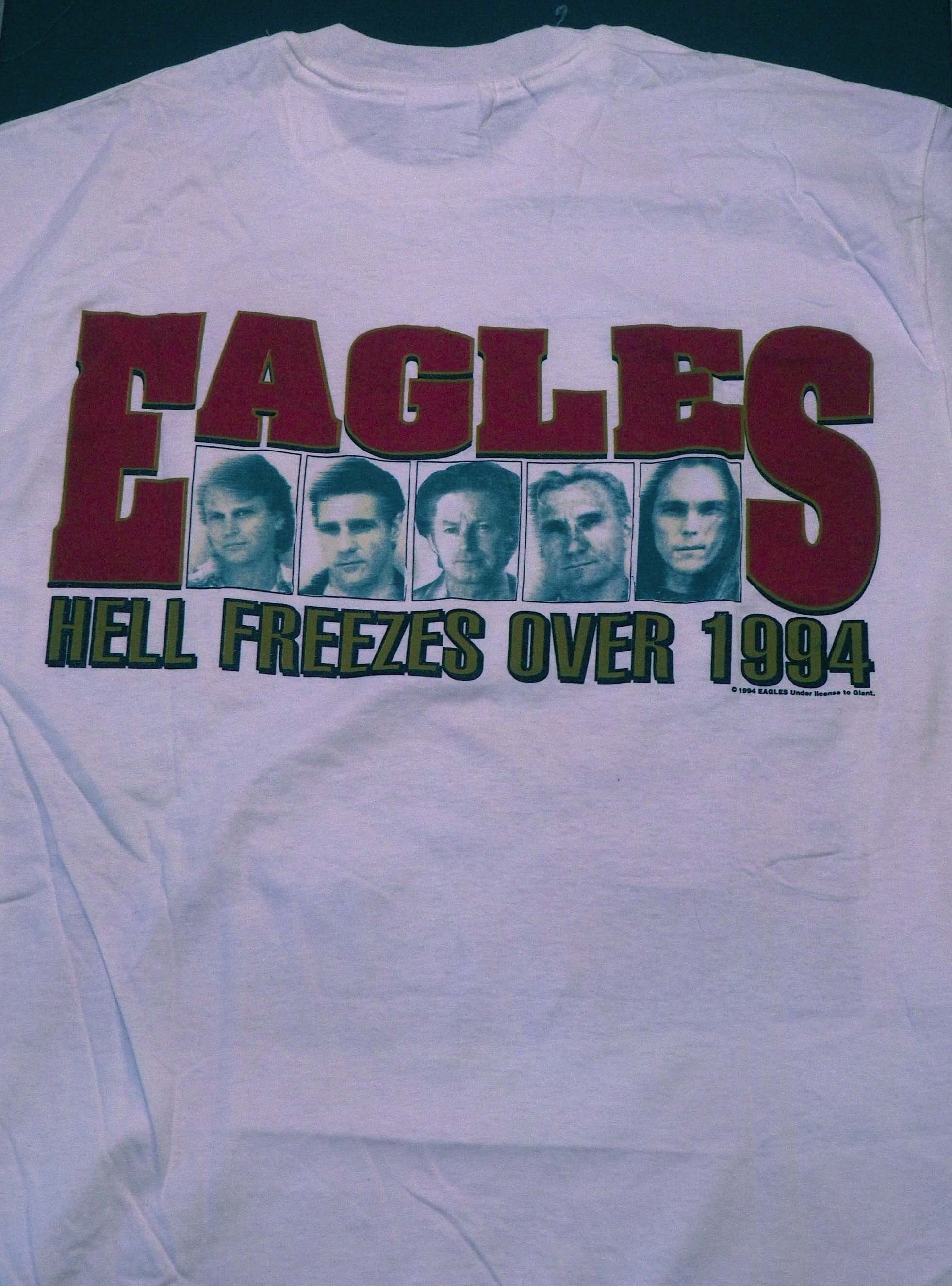 Vintage Eagles Band T-shirt - Merch Eagles Hotel California