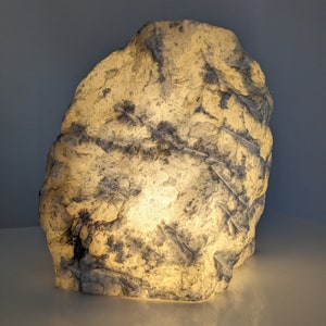 Alabaster Rock Lamp image 7