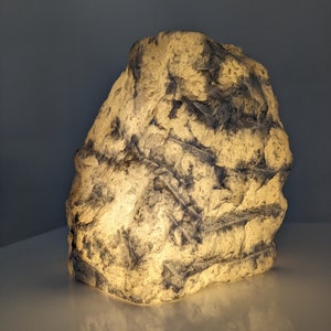 Alabaster Rock Lamp image 6