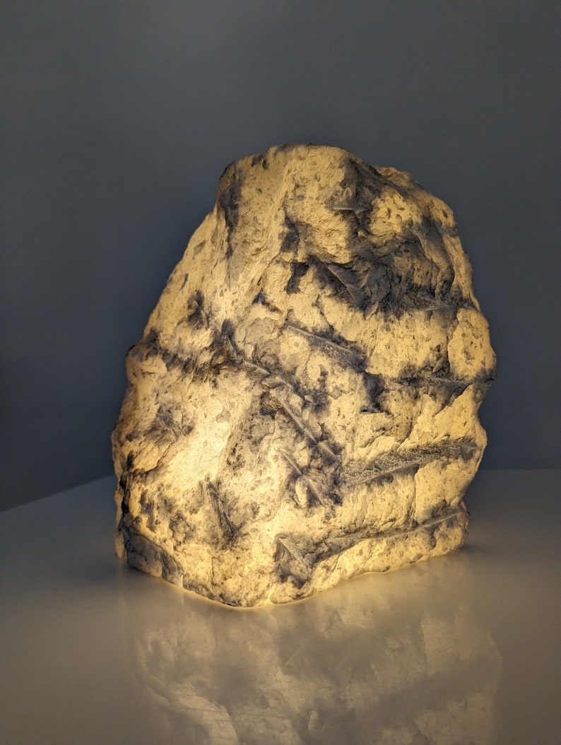 Lampe en roche d'albâtre image 6