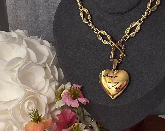 80s 90s Chunky Gold Tone Puff Heart Locket Necklace - Etsy