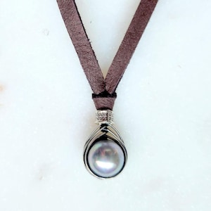 Oxidized Silver Wrapped Pearl Necklace: Leather Choker
