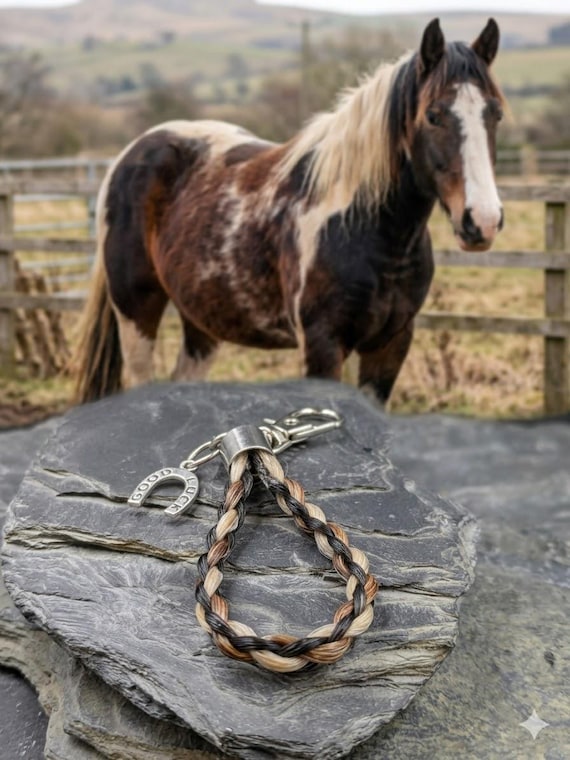 Pferdehaarschmuck, Schlüsselanhänger vom Schweif von deinem eigenen Pferd, Tierhaarschmuck