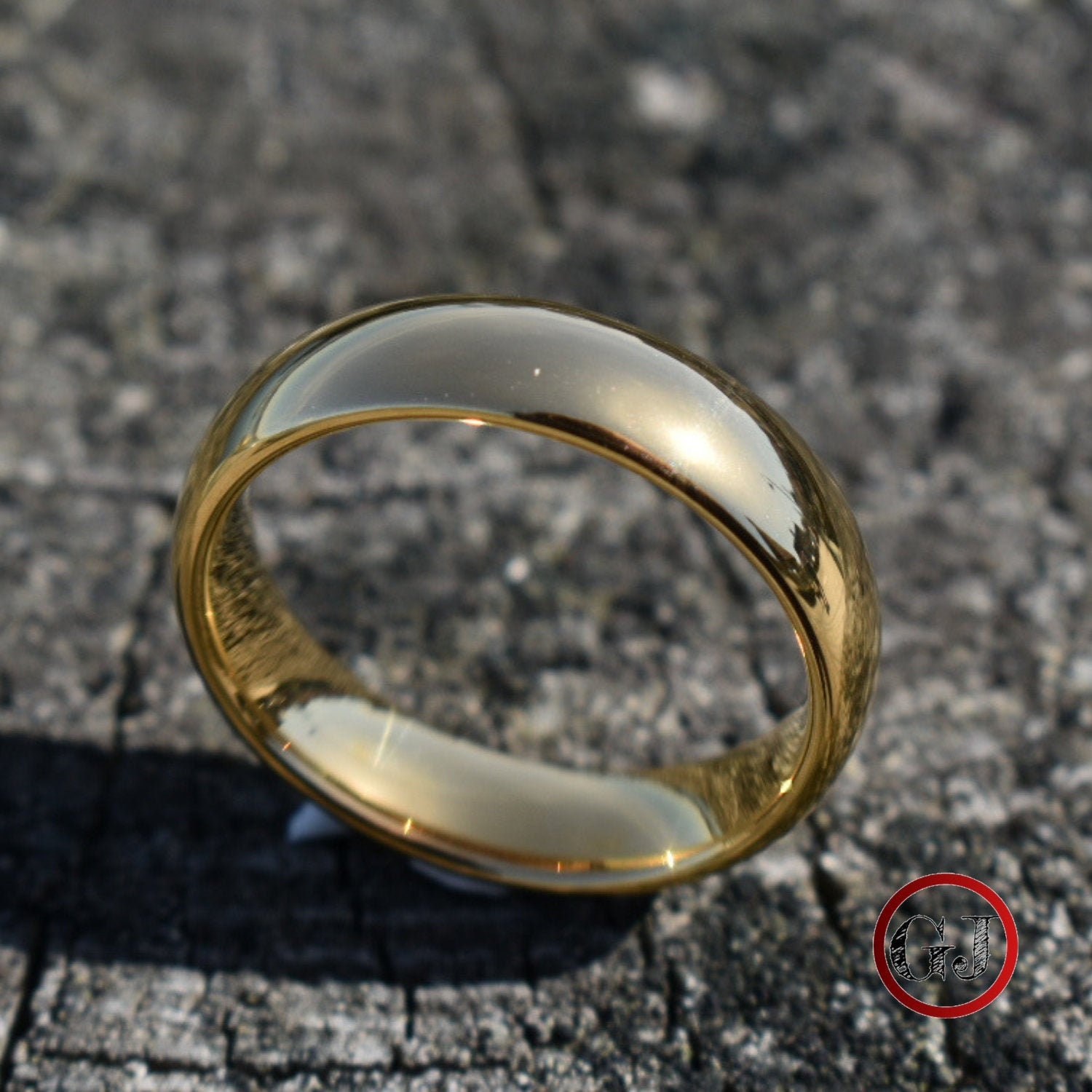 6mm Classic Tungsten Carbide Wedding Band Ring Polished Scratch Resistant 6mm Classic Tungsten Carbide Wedding Band Ring Polished Scratch Resistant