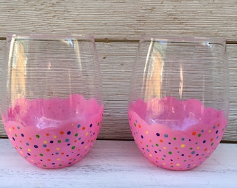 Confetti pink stemless wine glasses/Confetti wine glasses/ wine glasses/Birthday Wine Glasses