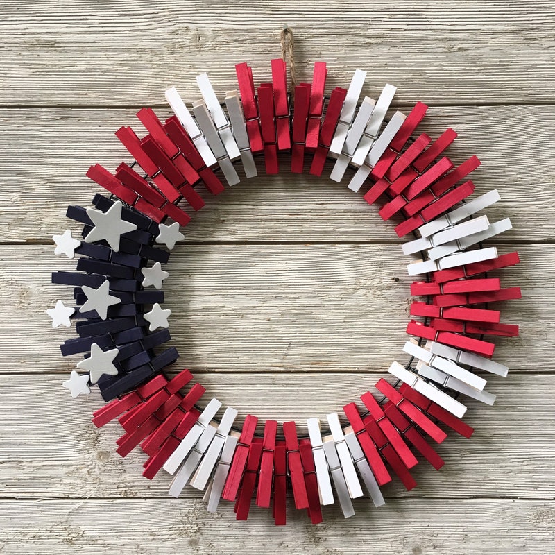 Clothespin Wreath - Etsy