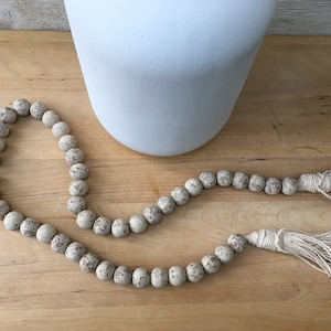 Wooden Bead Garland with Tassel /Farmhouse Wood bead Garland/Farmhouse Decor/Wood Bead Strand/Farmhouse Beads