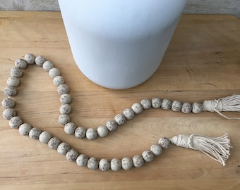 Wooden Bead Garland with Tassel /Farmhouse Wood bead Garland/Farmhouse Decor/Wood Bead Strand/Farmhouse Beads