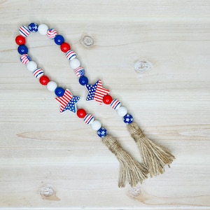 Patriotic Wood Bead Garland /4th of July Tier Tray Decir/4th of July Decor