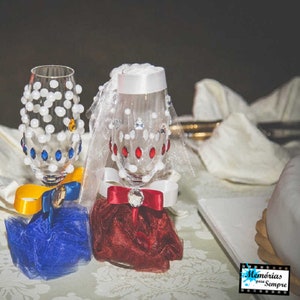 Wedding Champagne Glasses  | Bride and Groom Glasses | World of Warcraft-Inspired Wedding Theme
